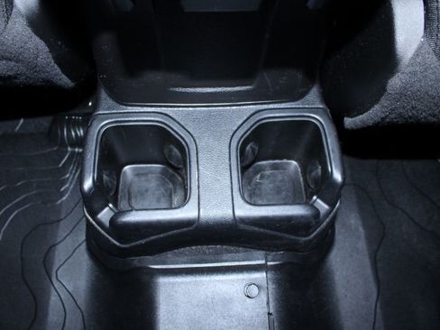 Used 2021 Jeep Wrangler Unlimited Sport AWD/4WD image 16