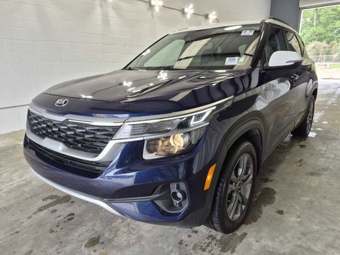 Used 2021 Kia Seltos S FWD image 1