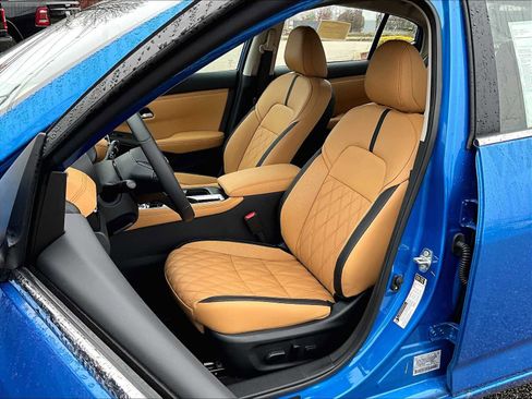 New 2025 Nissan Sentra SV w/ SV Premium Package image 11