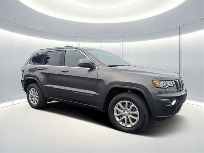 Used 2021 Jeep Grand Cherokee Laredo
