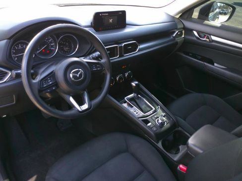 Used 2017 MAZDA CX-5 Sport image 10