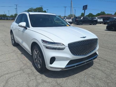 Used 2023 Genesis GV70 2.5T w/ Select Package AWD/4WD image 14