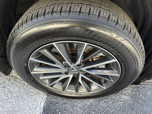 Used 2025 Lexus NX 250 FWD w/ Accessory Package (2T) image 6