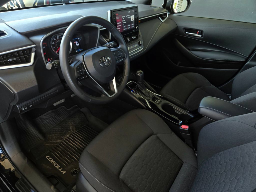 Used 2022 Toyota Corolla SE FWD image 10
