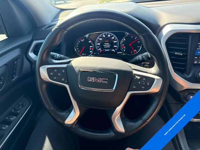 Used 2022 GMC Acadia SLT w/ Technology Package AWD/4WD image 18
