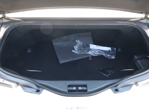 Used 2023 Lexus LC 500 Convertible w/ Touring Package RWD image 35