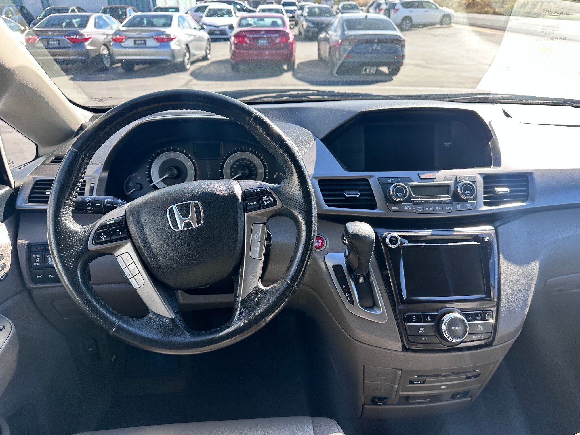 Used 2016 Honda Odyssey Touring image 8