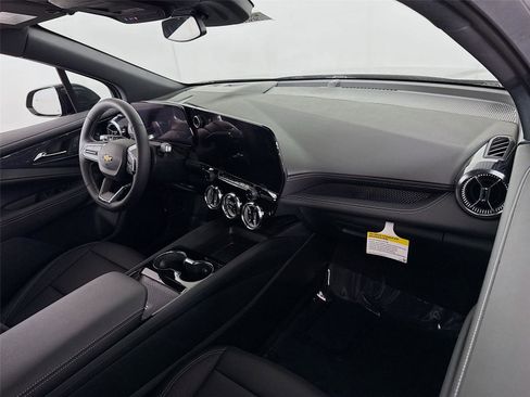 New 2026 Chevrolet Blazer EV LT image 22