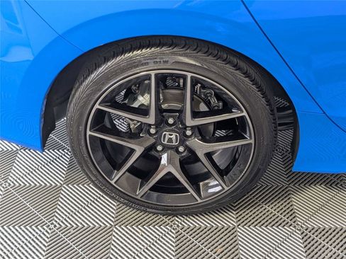 Used 2024 Honda Civic Sport Touring image 10