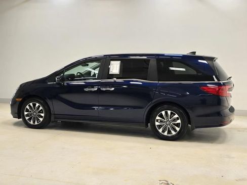Used 2024 Honda Odyssey EX-L image 4