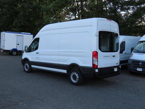 Used 2015 Ford Transit 250 148 High Roof RWD image 4