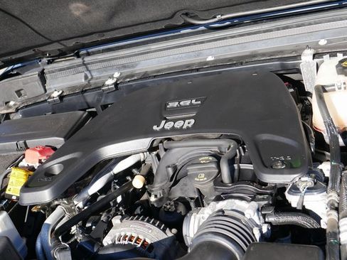 Used 2021 Jeep Gladiator Sport w/ Trailer Tow Package image 9