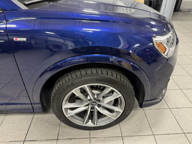 Certified 2023 Audi Q3 2.0T Premium w/ Black Optic Sport Package AWD/4WD image 9