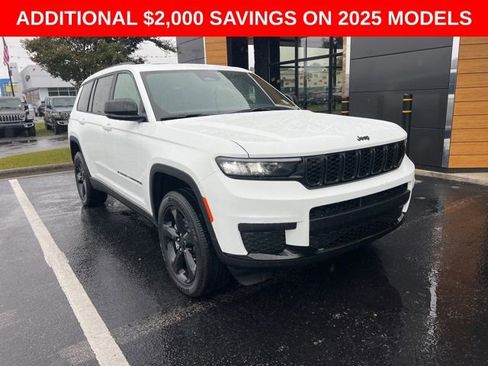 New 2025 Jeep Grand Cherokee L Altitude image 1
