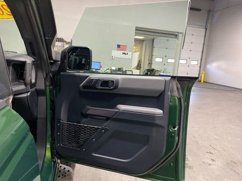 Used 2024 Ford Bronco Everglades AWD/4WD image 28