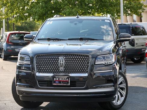 Used 2024 Lincoln Navigator Reserve AWD/4WD image 33