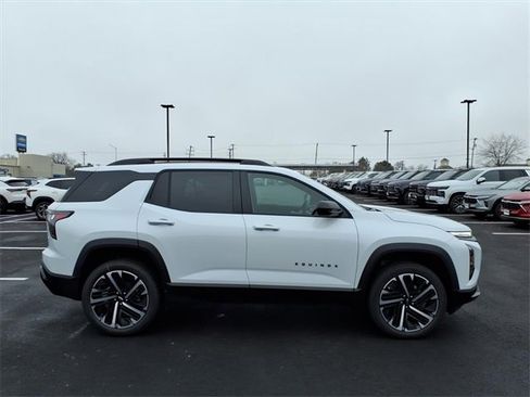 New 2026 Chevrolet Equinox RS w/ LPO, Floor Liner Package image 2