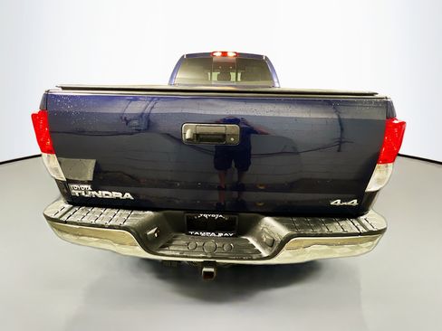 Used 2012 Toyota Tundra 4x4 Double Cab w/ Tow Pkg image 6