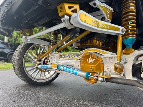 Used 2021 Ford F250 Platinum w/ Tremor Off-Road Package image 23