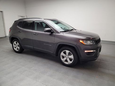 Used 2020 Jeep Compass Latitude w/ Popular Equipment Group image 11