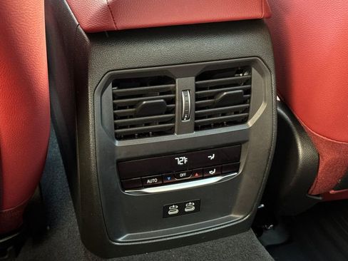 New 2026 BMW 330i Sedan w/ M Sport Package image 13