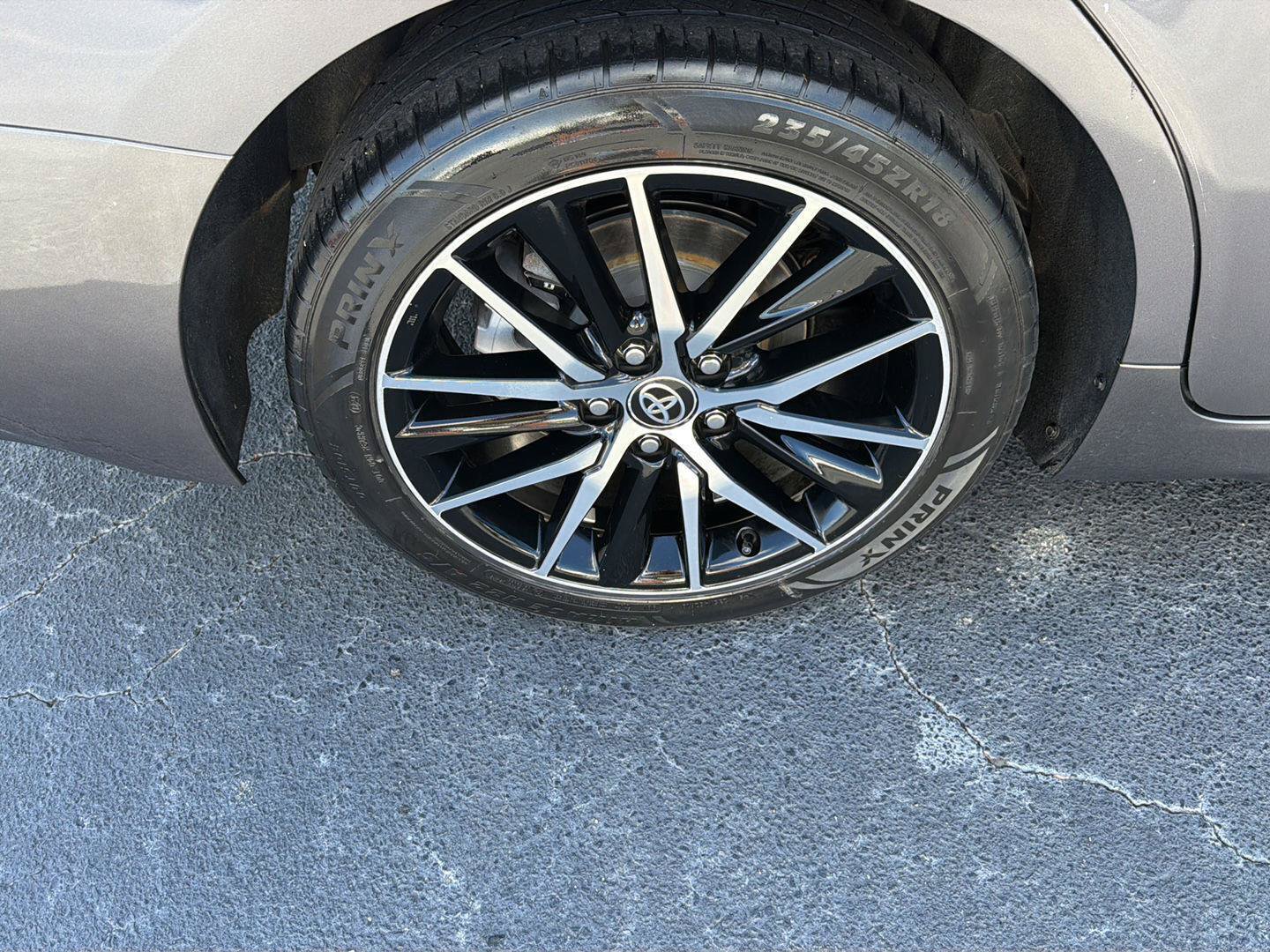 Used 2021 Toyota Camry SE FWD image 38