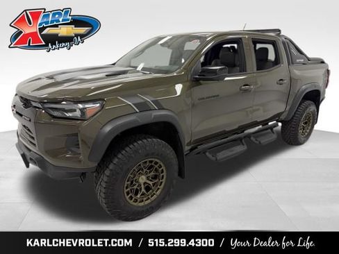 Certified 2025 Chevrolet Colorado ZR2 w/ Midnight Edition AWD/4WD image 1