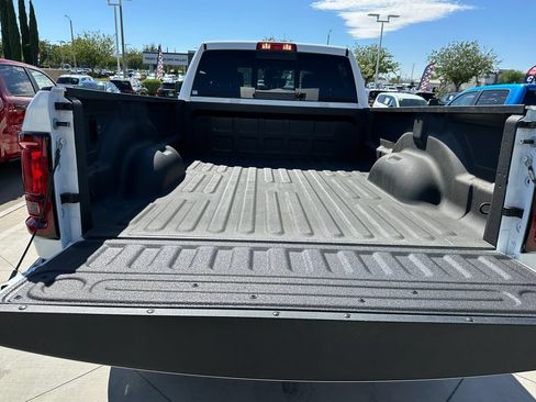 New 2026 RAM 2500 Tradesman AWD/4WD image 16