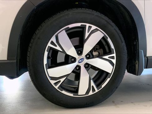 Used 2020 Subaru Forester Touring w/ Popular Package #2 image 8