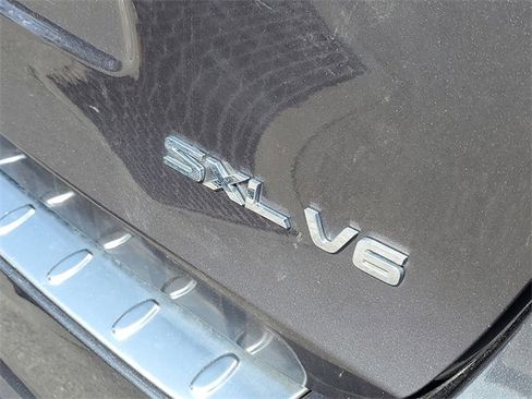 Used 2019 Kia Sorento SX image 6