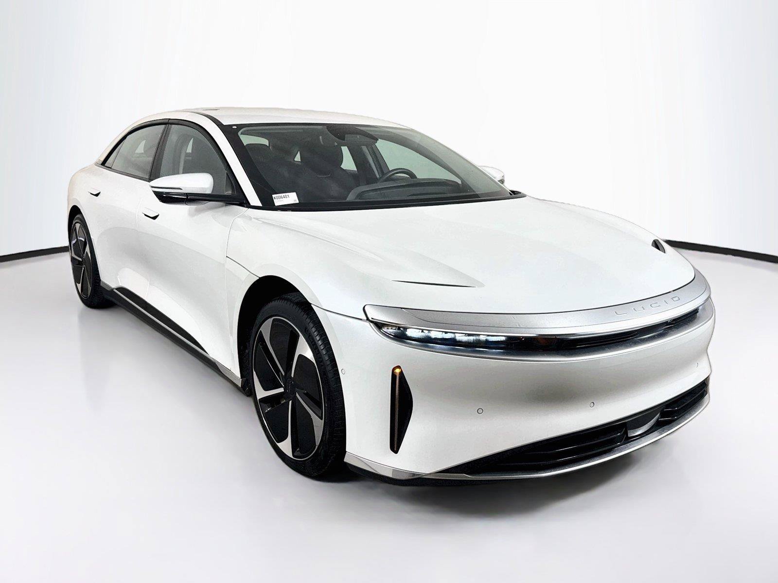 Used 2025 Lucid Air Pure RWD image 8
