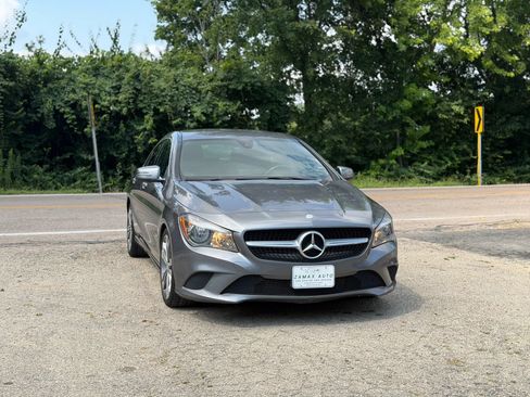 Used 2015 Mercedes-Benz CLA 250 4MATIC image 8