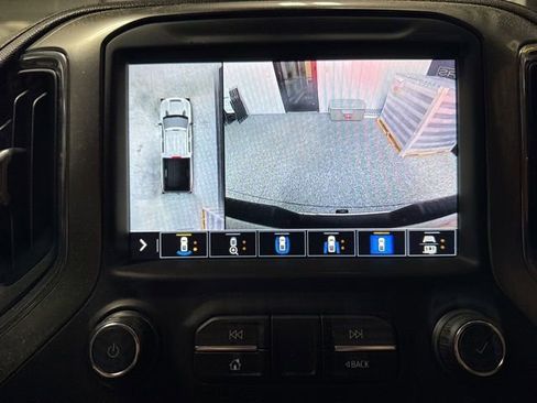 Used 2021 Chevrolet Silverado 2500 LTZ w/ LTZ Premium Package AWD/4WD image 12