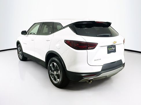 Used 2025 Chevrolet Blazer LT FWD image 5