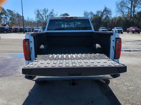 Certified 2025 GMC Sierra 2500 SLT w/ SLT Premium Package image 27