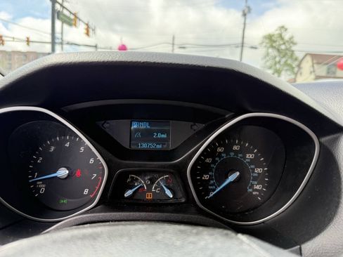 Used 2014 Ford Focus S FWD image 14
