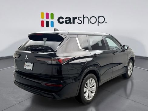 Used 2025 Mitsubishi Outlander ES image 5