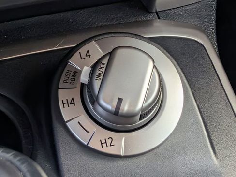 Used 2022 Toyota 4Runner SR5 Premium w/ Moonroof Package image 17