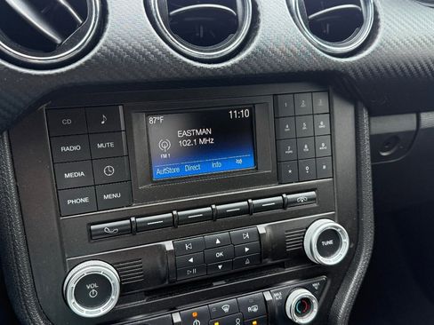 Used 2015 Ford Mustang Coupe image 26