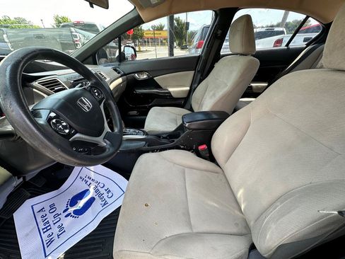Used 2013 Honda Civic LX image 11