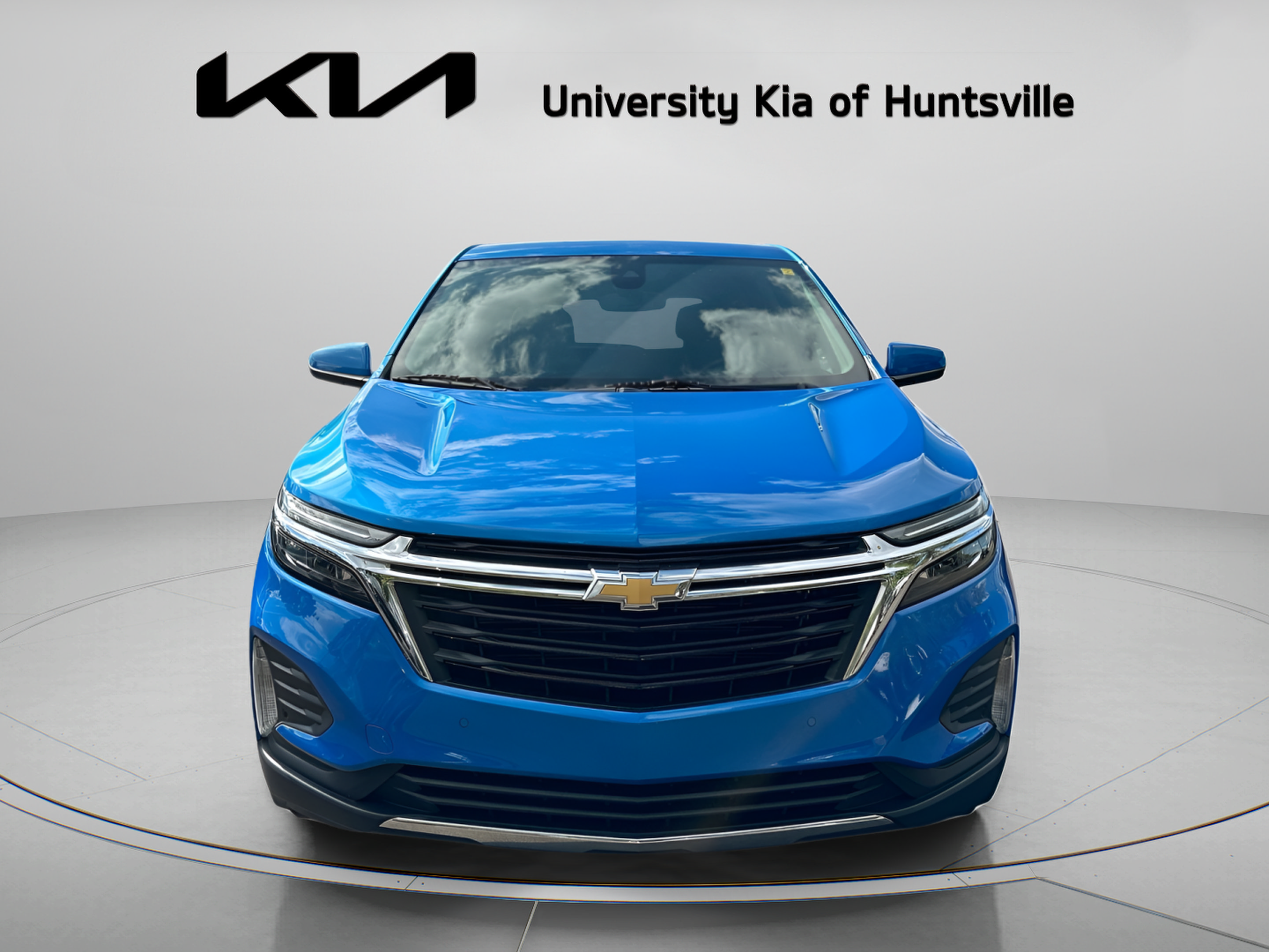 Used 2024 Chevrolet Equinox LT FWD image 3