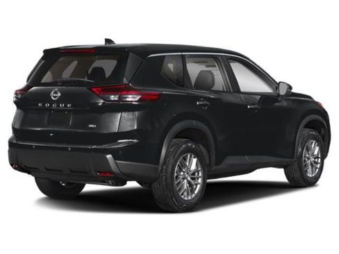 Used 2024 Nissan Rogue S image 5