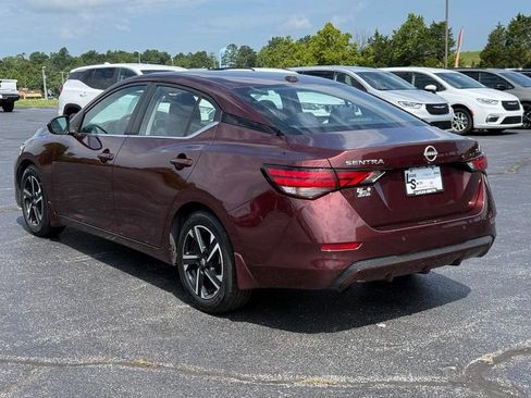 Used 2024 Nissan Sentra SV FWD image 7