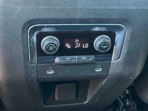 Used 2021 Chevrolet Tahoe Z71 AWD/4WD image 21