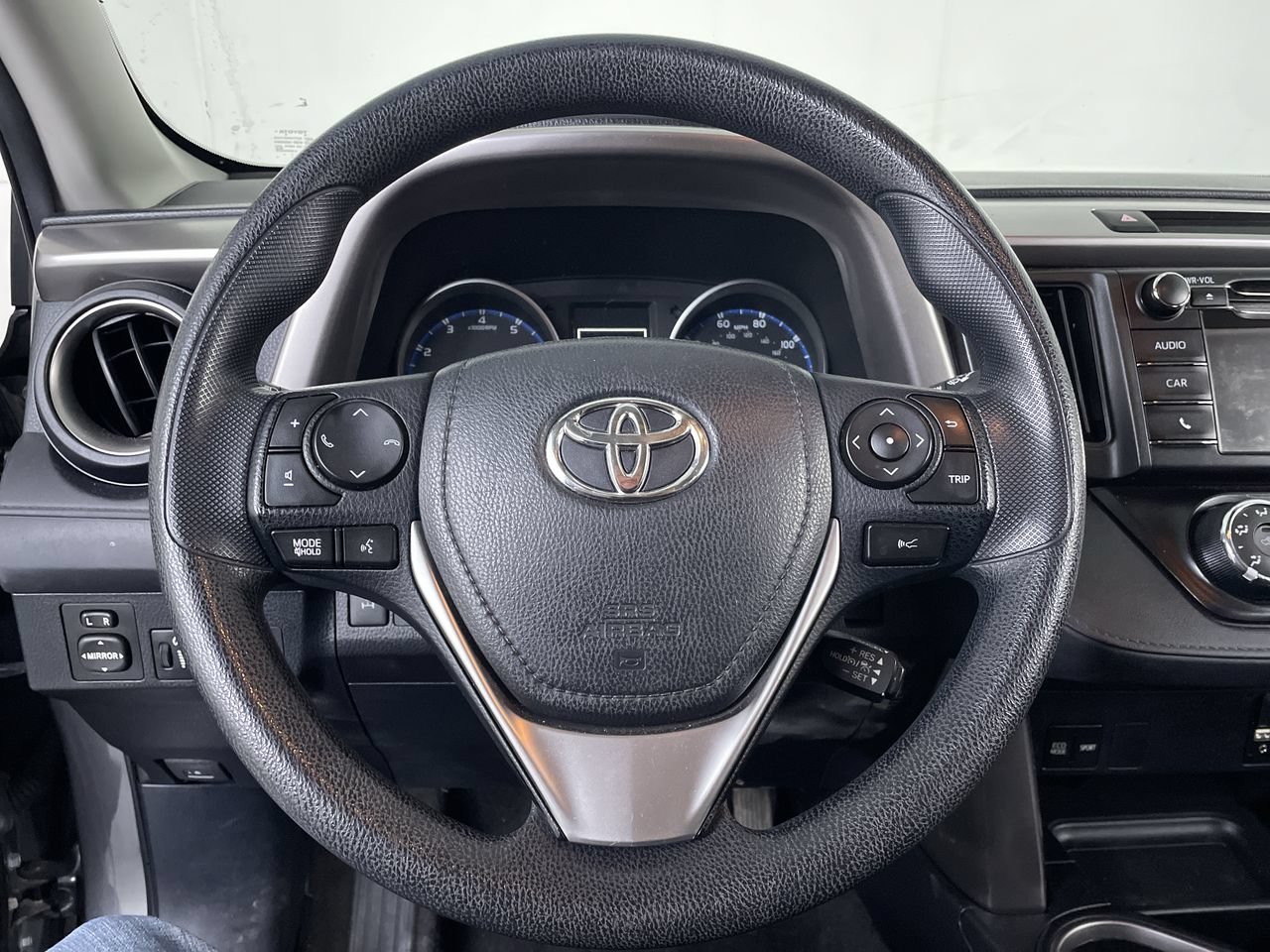 Used 2018 Toyota RAV4 LE w/ All Weather Liner Package AWD/4WD image 14