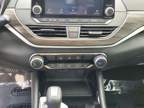 Certified 2023 Nissan Altima 2.5 SV FWD image 26