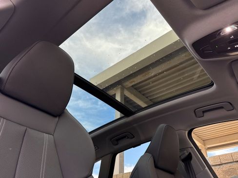 New 2025 Audi Q5 Prestige image 14