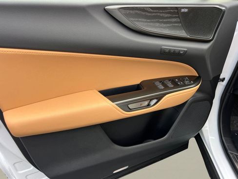 New 2026 Lexus NX 450h+ NX 450h+ Luxury image 11