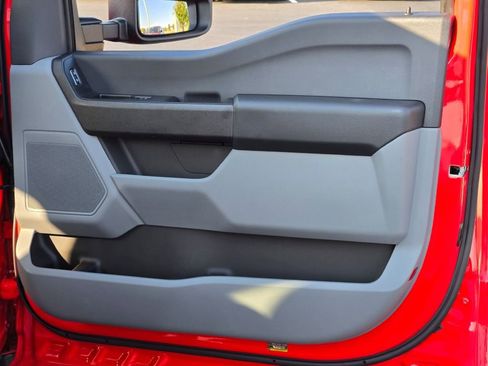 Used 2024 Ford F350 XL image 5