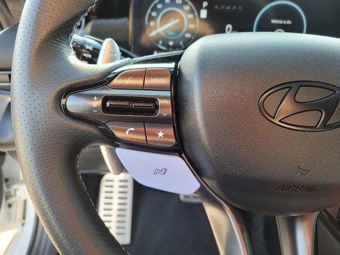 Used 2025 Hyundai Elantra N FWD image 27